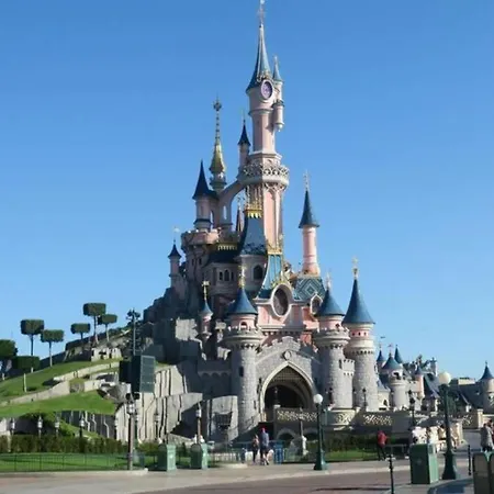 Апартаменты F3 Agreable Et Calme *